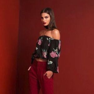 Stone Cold Fox Rumi Blouse Black Peony